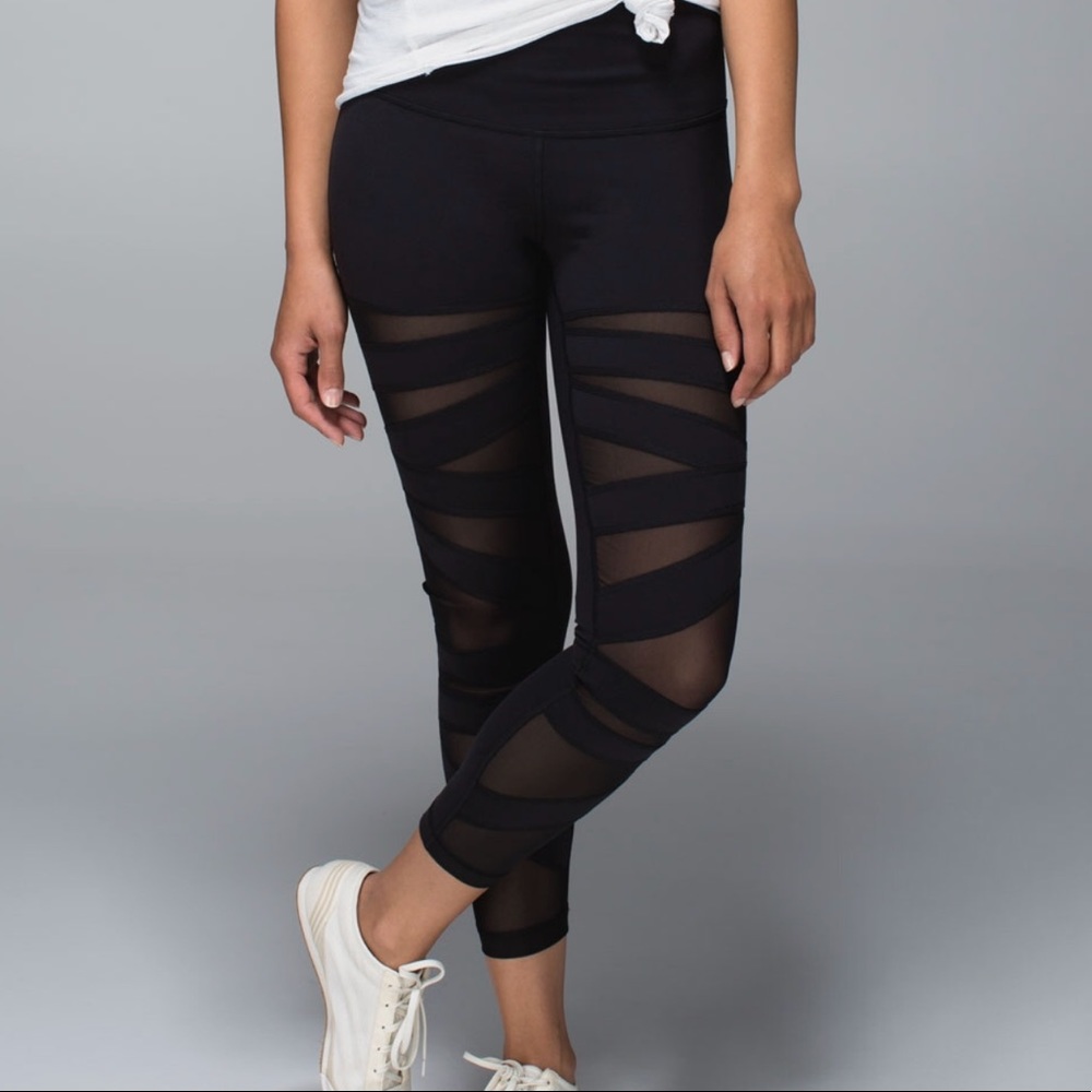 Lululemon crops with sheer accent! EUC! Worn once!